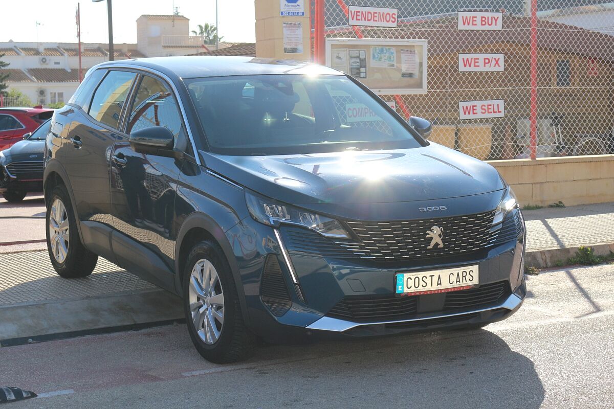 PEUGEOT 3008 ACTIVE 1.2 E-THP AUTO SPANISH LHD IN SPAIN 42000 MILES SUPERB 2021